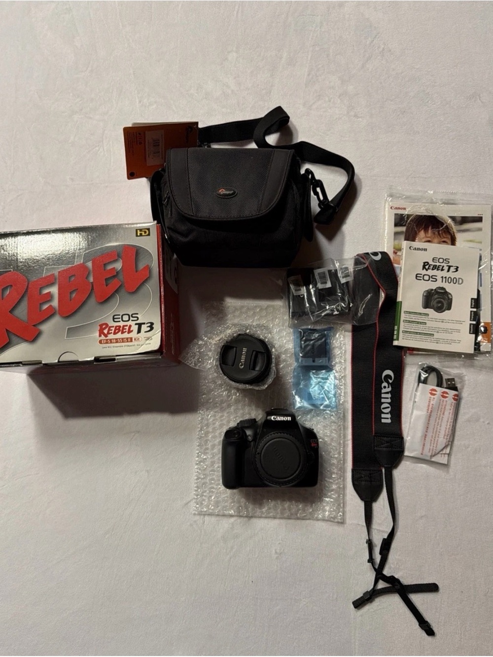Canon Rebel T3 EOS 1100D Camera